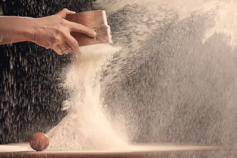 Polvo de harina en panadería industrial